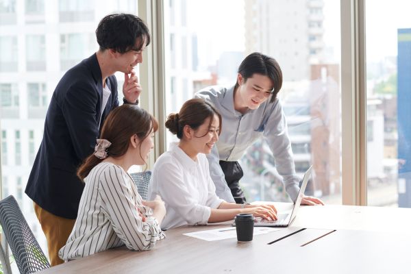 【正社員/英語/年収500万～】グローバル展開中！再生医療企業での事業開発＠東京南青山